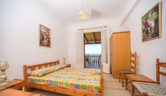 Image No.16-8 Bed Villa for sale