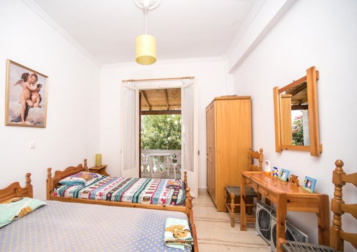 Image No.26-8 Bed Villa for sale