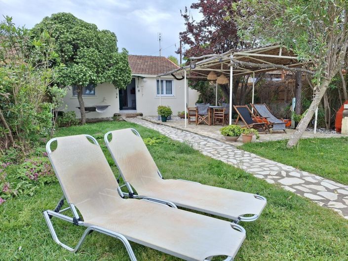 Image No.23-2 Bed Maisonette for sale