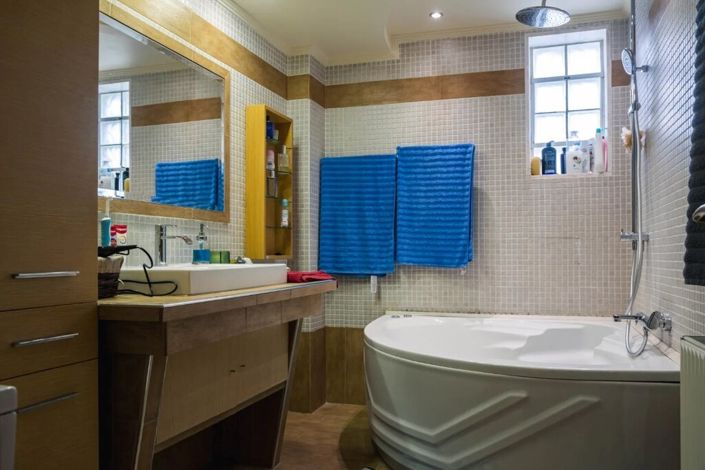 Image No.19-3 Bed Flat for sale