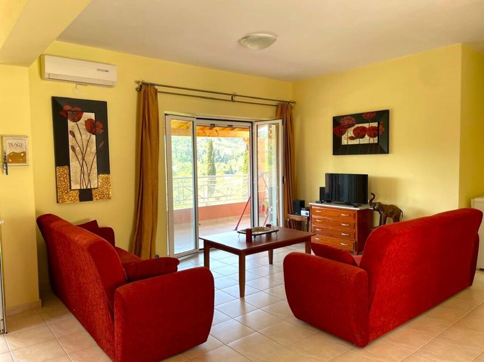 Image No.14-3 Bed Property for sale