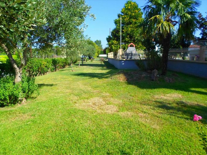 Image No.18-Propriété de 5 chambres à vendre à Halkidiki