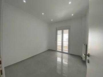 Photo 12 - Apartment 80 m² in Central Macedonia