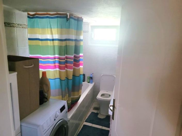 Image No.13-4 Bed Property for sale