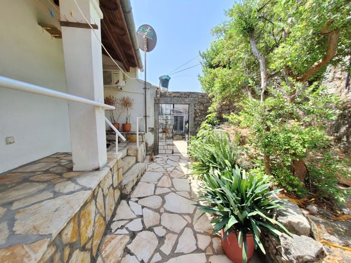 Image No.28-Propriété de 4 chambres à vendre à Nissaki