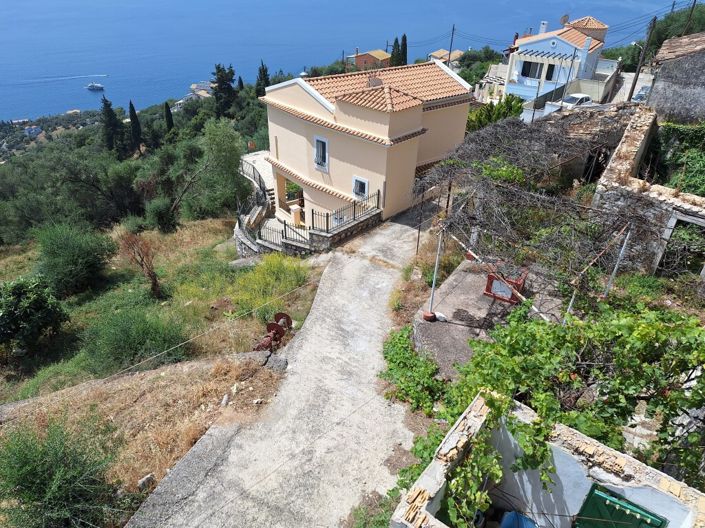 Image No.29-Propriété de 4 chambres à vendre à Nissaki