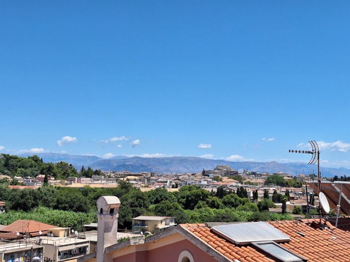 Image No.3-Appartement de 2 chambres à vendre à Corfou