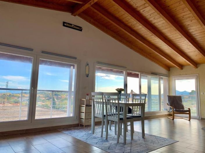 Image No.2-Appartement de 2 chambres à vendre à Corfou