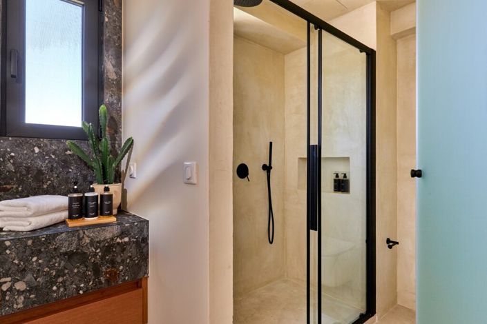 Image No.15-Villa for sale