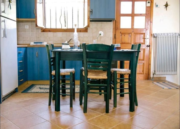 Image No.19-3 Bed Maisonette for sale