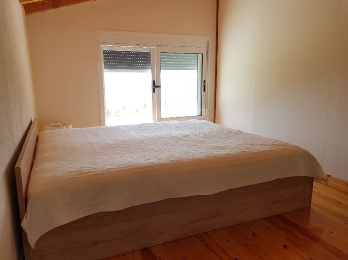 Image No.12-3 Bed Maisonette for sale