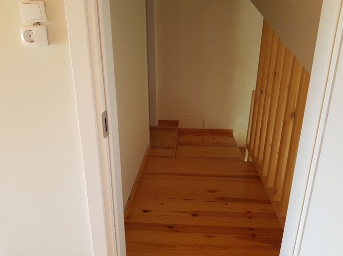 Image No.13-3 Bed Maisonette for sale