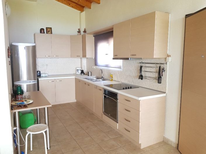 Image No.7-3 Bed Maisonette for sale