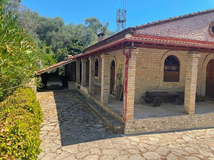 Image No.5-Propriété de 3 chambres à vendre à Corfou