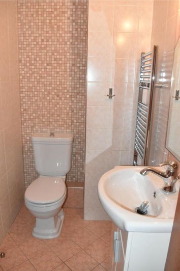 Image No.11-3 Bed Maisonette for sale