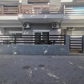 Photo 2 - Commercial 240 m² in Central Macedonia