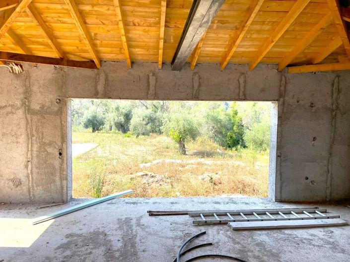 Image No.16-2 Bed Property for sale