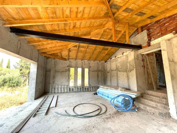 Image No.18-2 Bed Property for sale