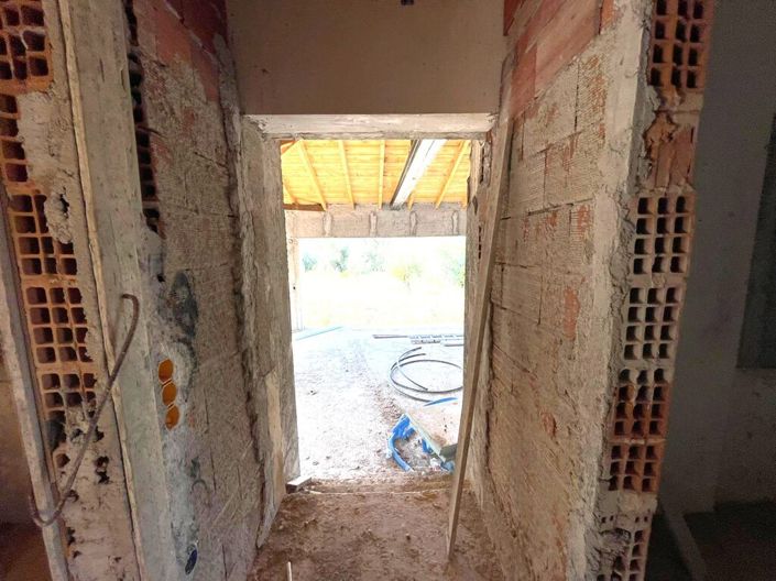 Image No.20-2 Bed Property for sale