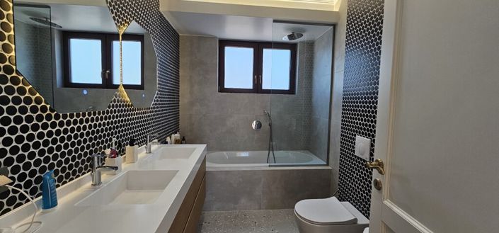 Image No.14-5 Bed Villa for sale