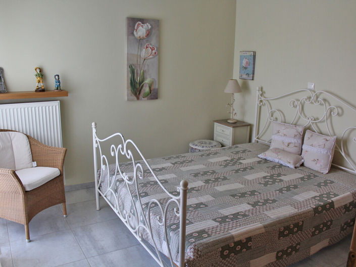 Image No.16-3 Bed Property for sale