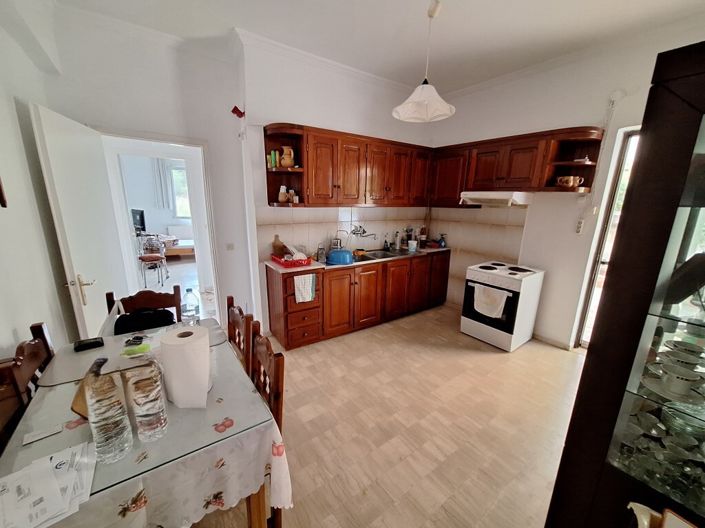 Image No.12-3 Bed Property for sale