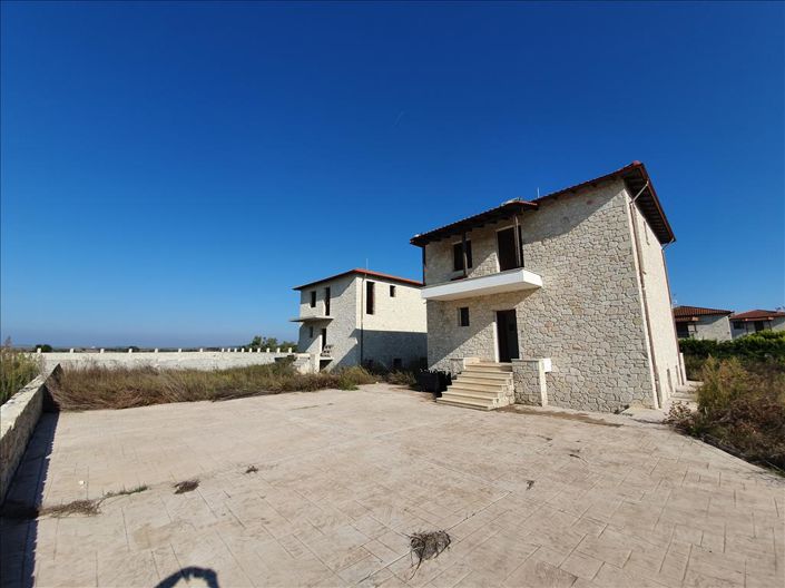 Image No.3-Propriété de 5 chambres à vendre à Halkidiki