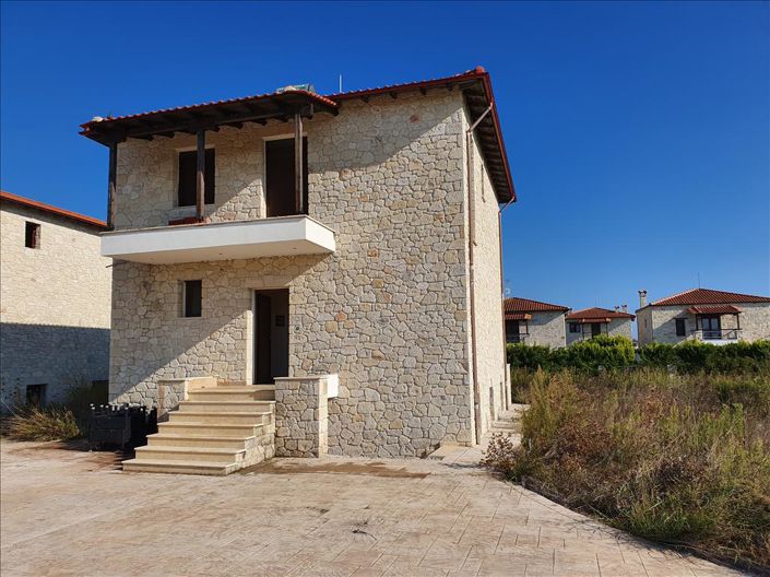 Image No.4-Propriété de 5 chambres à vendre à Halkidiki