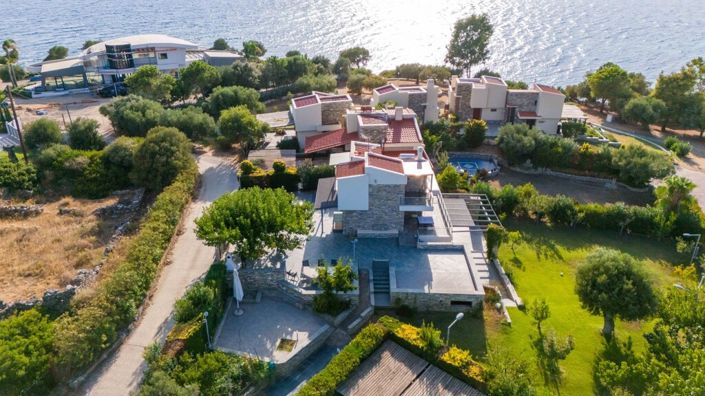 Image No.5-3 Bed Property for sale