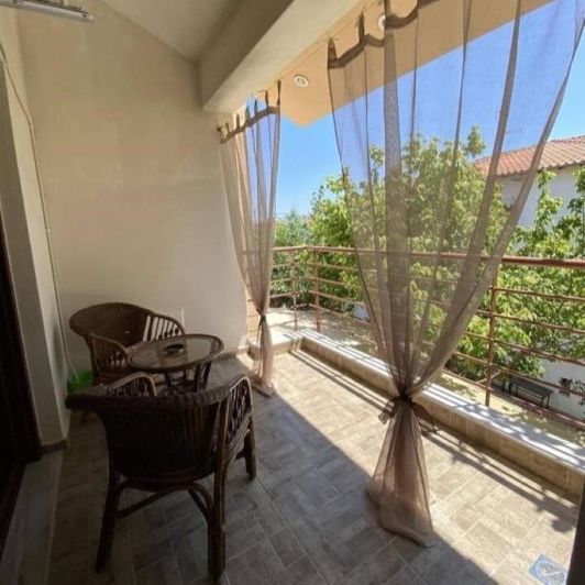 Image No.20-3 Bed Maisonette for sale