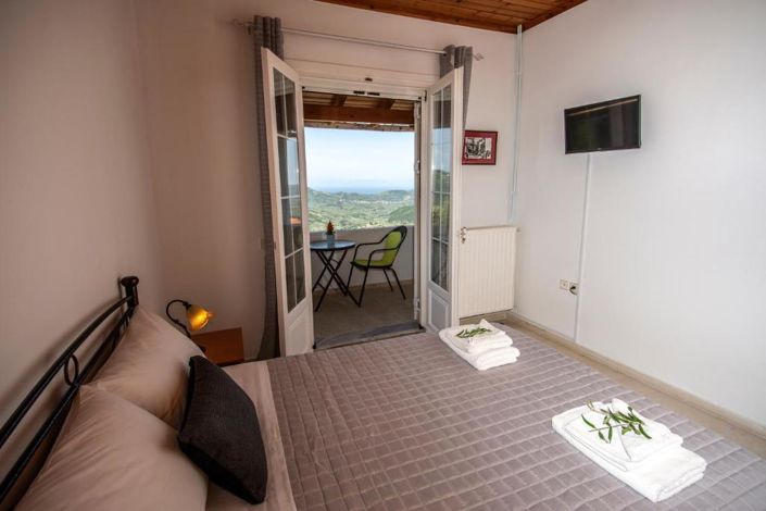 Image No.4-5 Bed Property for sale