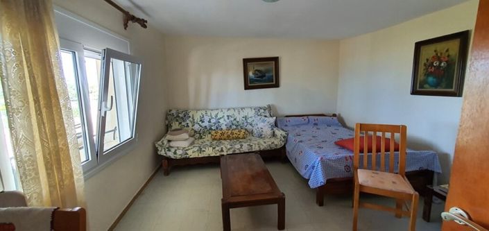 Image No.14-4 Bed Maisonette for sale