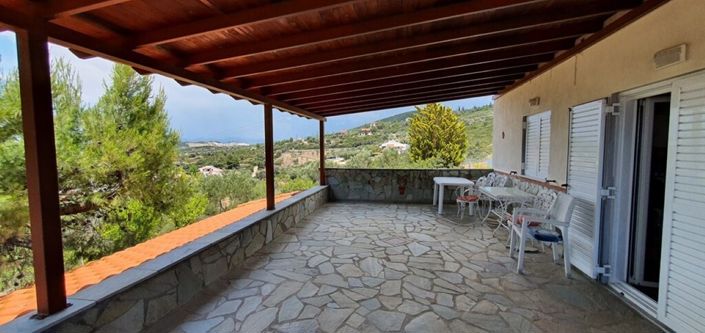 Image No.25-4 Bed Maisonette for sale