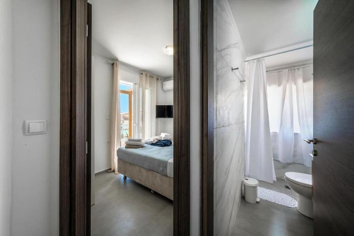 Image No.20-Villa de 2 chambres à vendre à Panormos