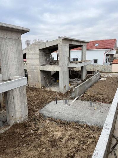 Image No.3-Propriété de 4 chambres à vendre à Halkidiki