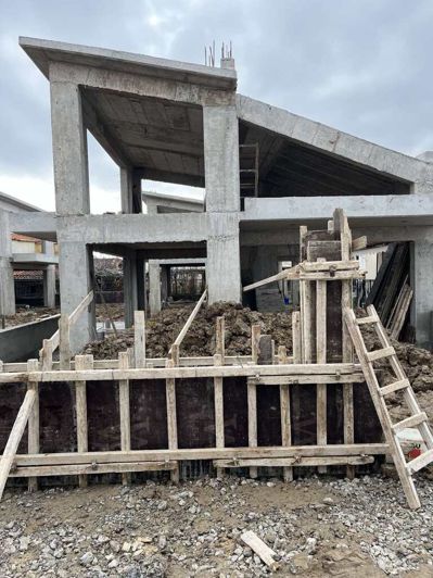 Image No.7-Propriété de 4 chambres à vendre à Halkidiki