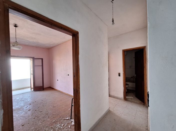 Image No.13-4 Bed Property for sale