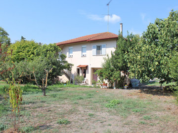 Photo 1 - Cottage 188 m² in Central Macedonia