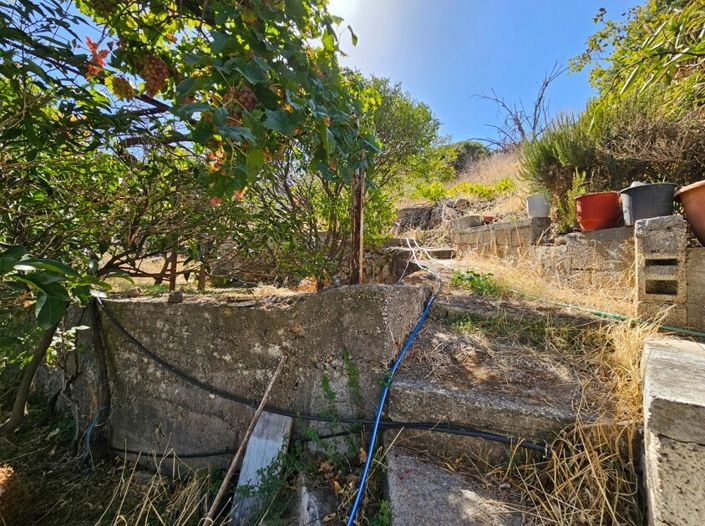 Image No.16-2 Bed Maisonette for sale