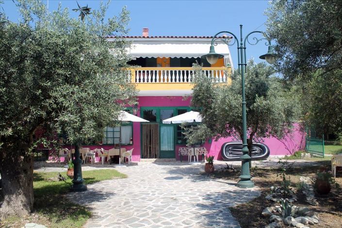 Image No.2-3 Bed Villa for sale