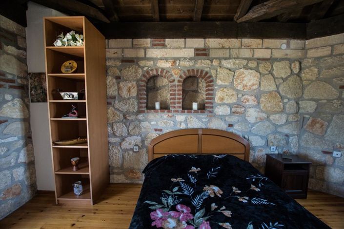 Image No.28-3 Bed Maisonette for sale