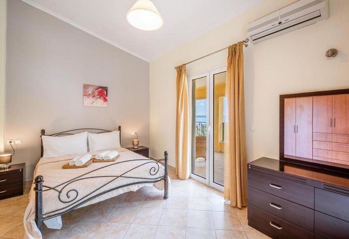 Image No.15-4 Bed Villa for sale