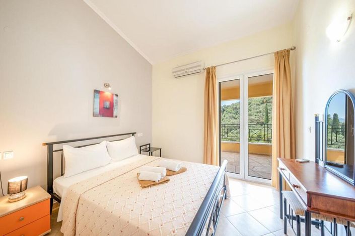 Image No.16-4 Bed Villa for sale