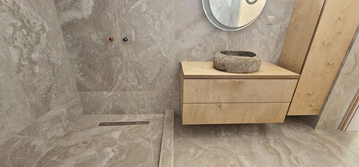 Image No.11-2 Bed Property for sale