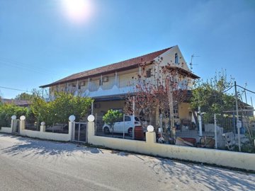 Photo 2 - Hotel 440 m² in Ionian islands