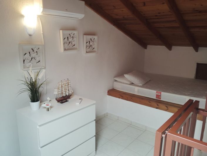 Image No.25-3 Bed Maisonette for sale