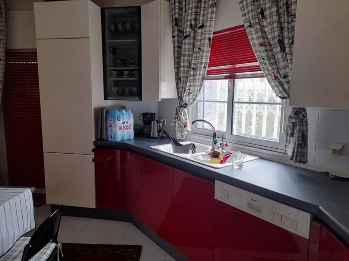 Image No.22-4 Bed Maisonette for sale