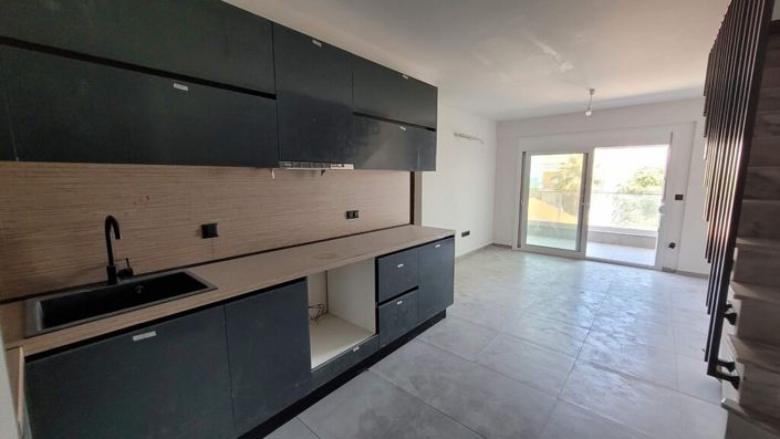 Image No.4-Duplex de 2 chambres à vendre à Thessalonique