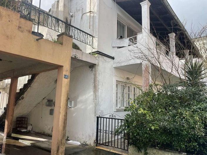 Image No.14-2 Bed Flat for sale