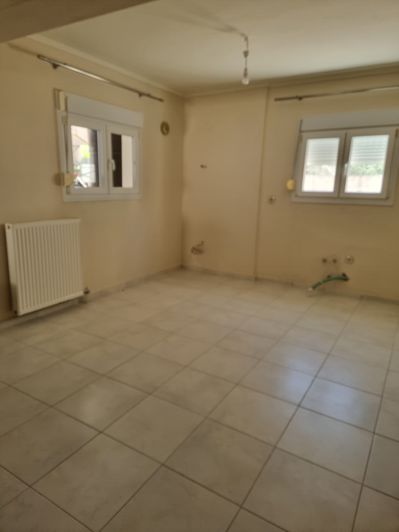 Image No.28-4 Bed Maisonette for sale